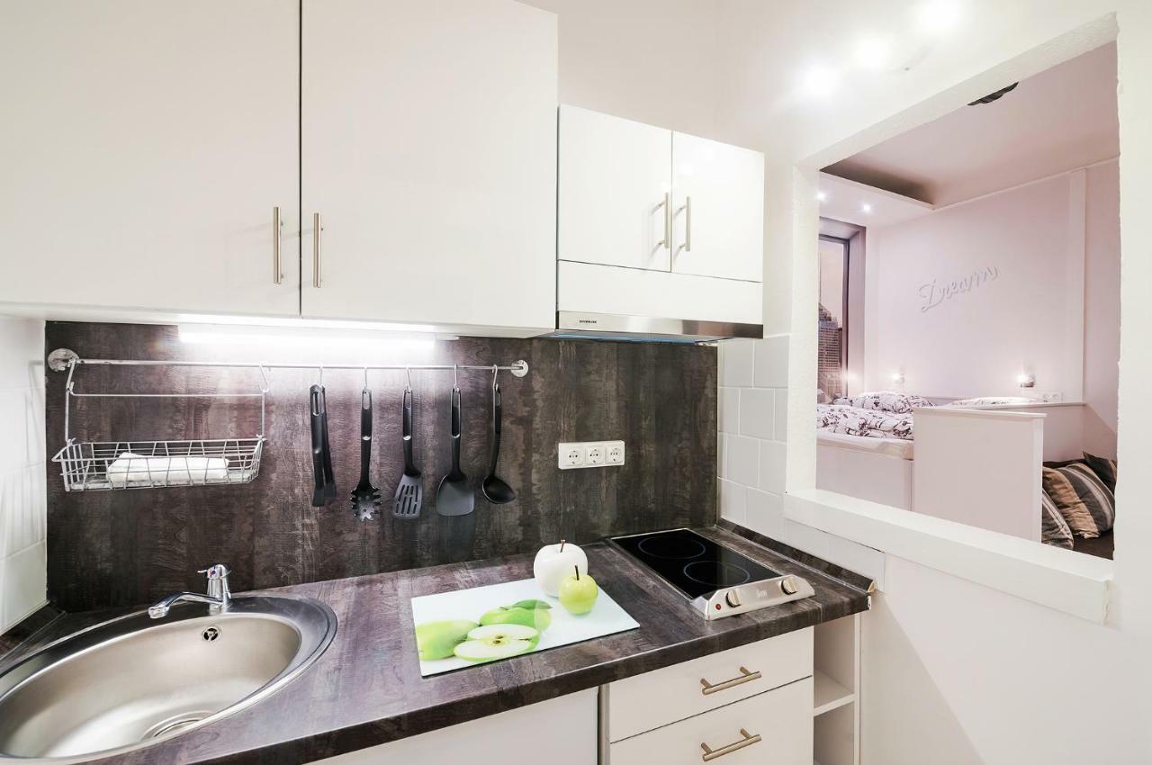 דירות בודפשט Free Parking, Quiet Design Flat In The Centre מראה חיצוני תמונה